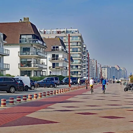 Apartment Ground Floor Near Seawall *
