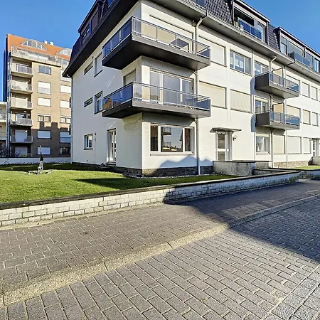 By The Seawall In Belgium Apartman Knokke-Heist